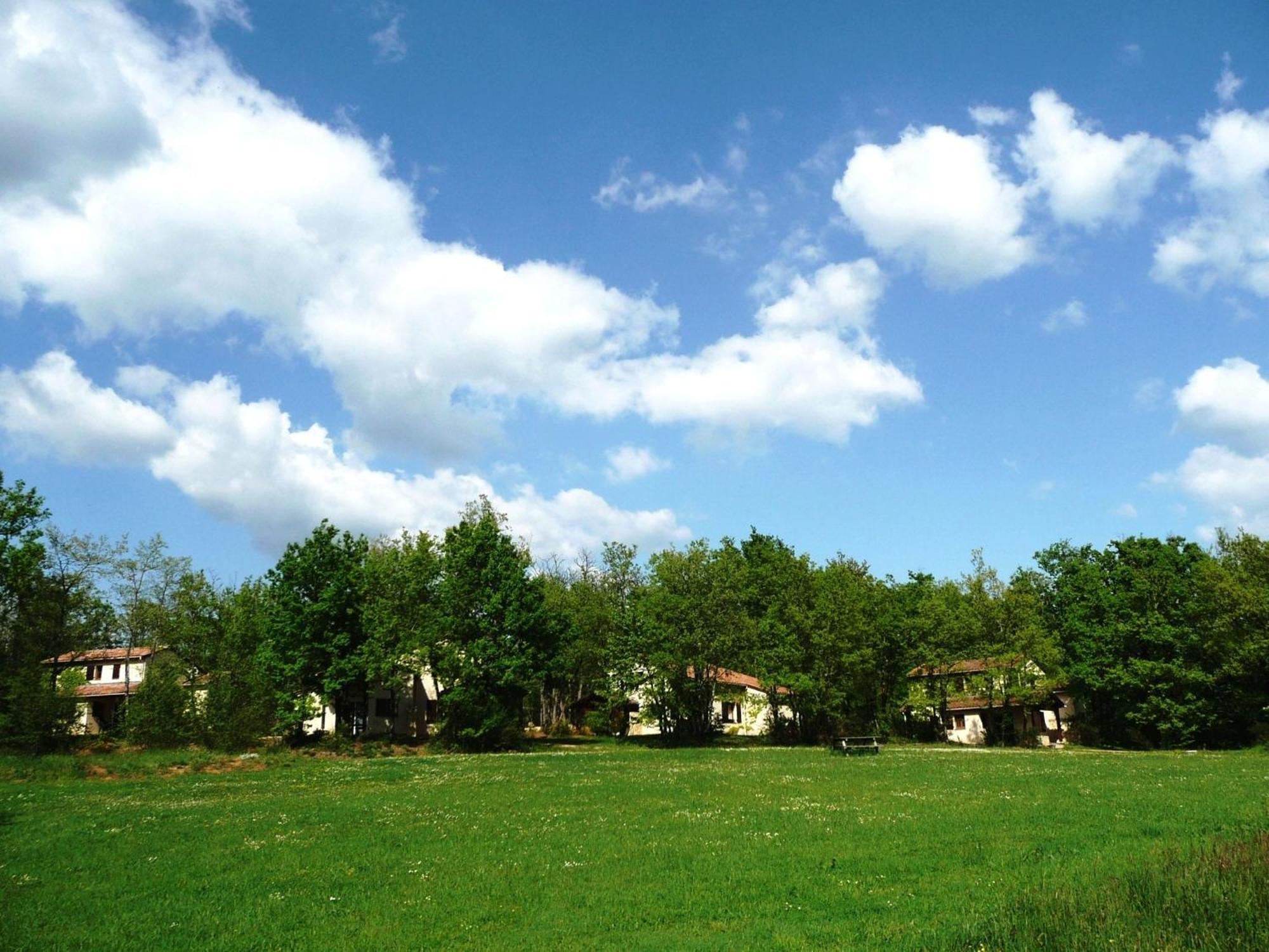 Вилла Domaine De Gavaudun Номер фото