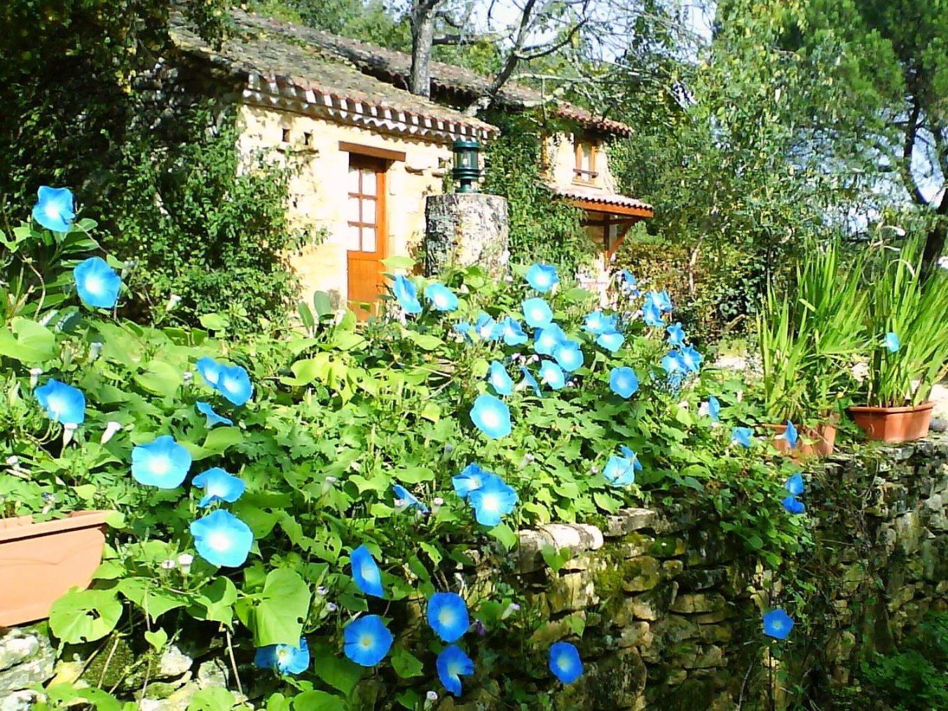 Вилла Domaine De Gavaudun Экстерьер фото